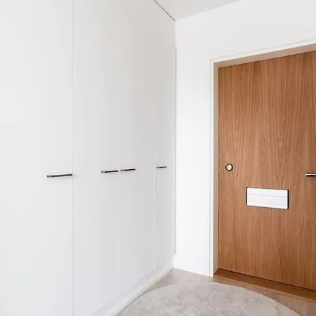 New Studio Ruby Near Helsinki Airport In Kivistoe Vantaa Exterior photo