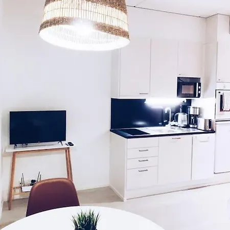 New Studio Ruby Near Helsinki Airport In Kivistoe Vantaa Exterior photo