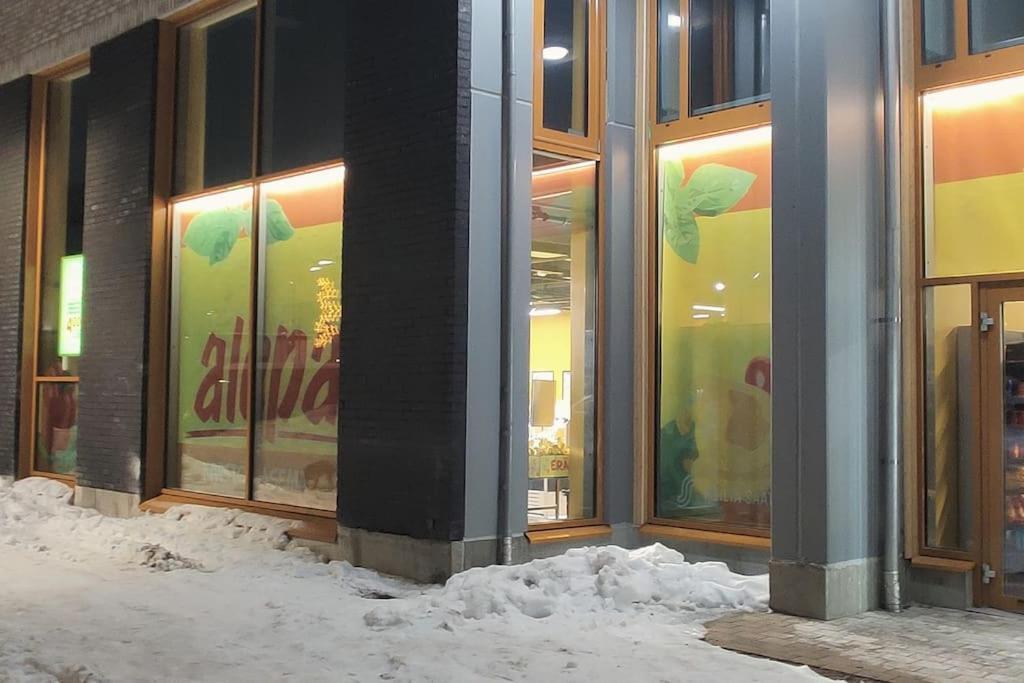 New Ruby Near Helsinki Airport In Kivistoe *